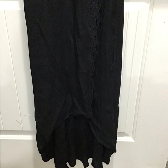 ASTR The Label Revolve Isabella Black Maxi Wrap Dress Embroidered Eyelet Size M - Picture 6 of 12